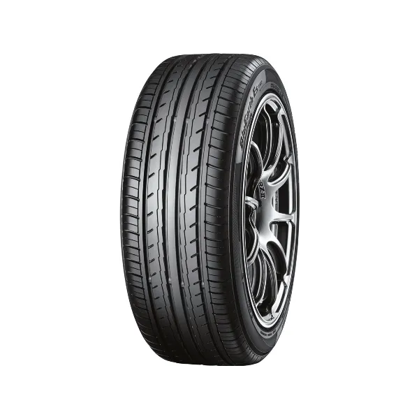 Yokohama BLUEARTH-ES ES32 215/60 R16 99V