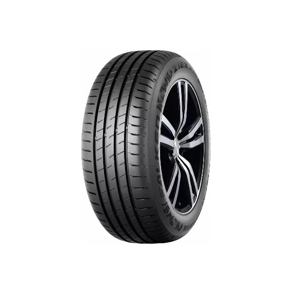 Falken ZE320 215/45 R018 93W