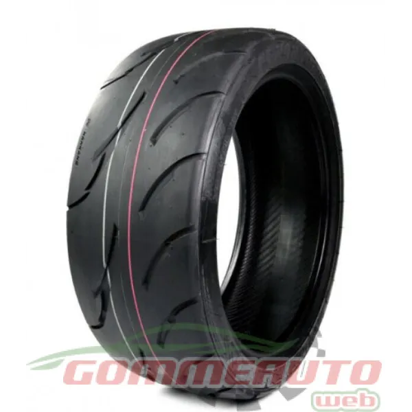 Nankang AR-1 245/35 R19 93Y
