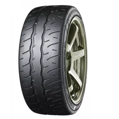 Yokohama ADVAN NEOVA AD09 305/30 R21 104W