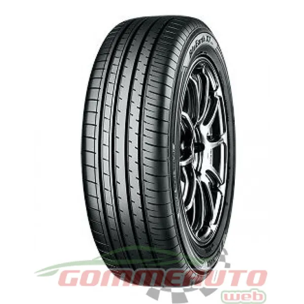 Yokohama BluEarth-XT AE61 235/55 R19 105V