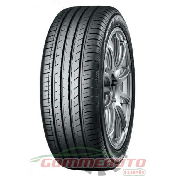 Yokohama BLUEARTH GT 235/45 R17 97W