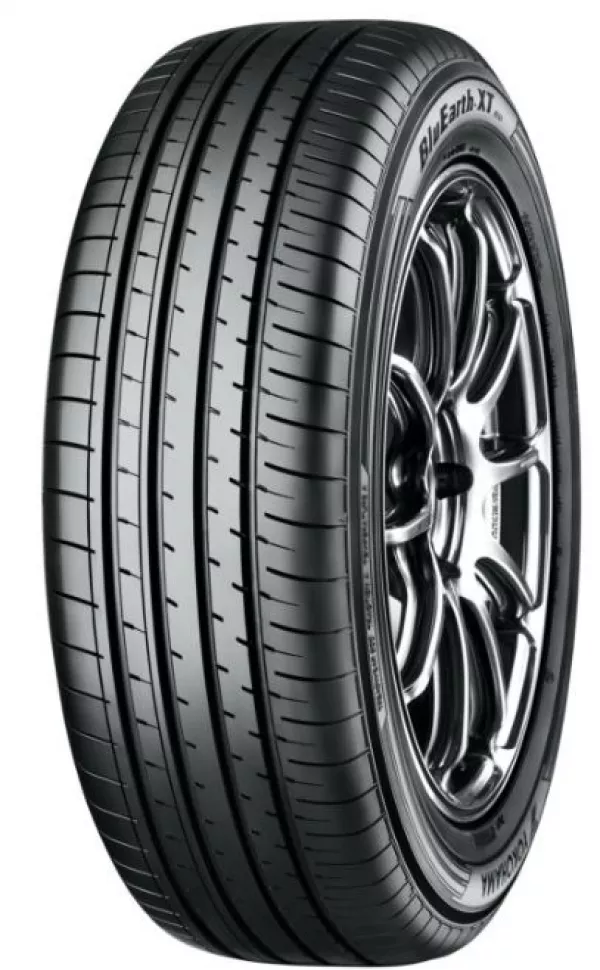 Yokohama BLUEARTH XT AE61 215/60 R17 96H