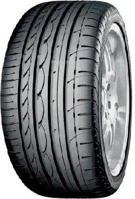 Yokohama  205/45 R17 84V