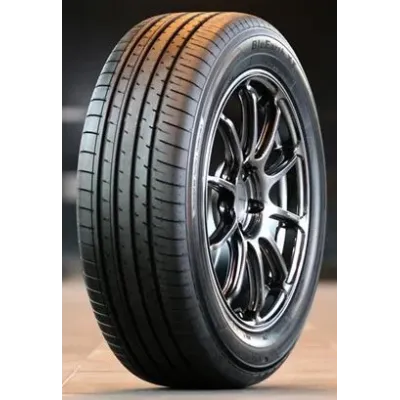 Yokohama BLUEARTH-XT AE61 215/60 R17 96H